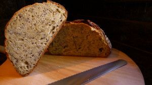 sourdough boule with flax and sunflower seeds2